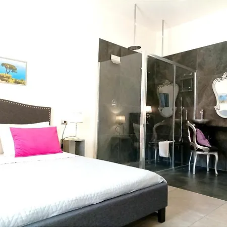 Oda ve Kahvaltı Symposion Napoli