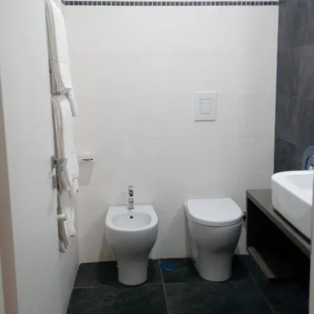 Oda ve Kahvaltı Symposion 4*