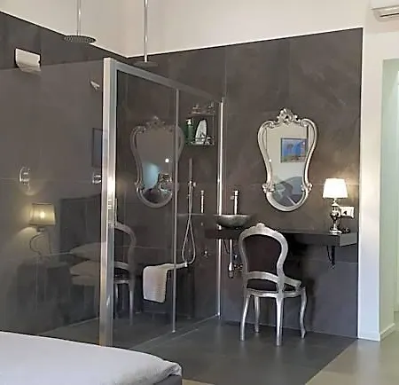 Symposion Bed & Breakfast 4*